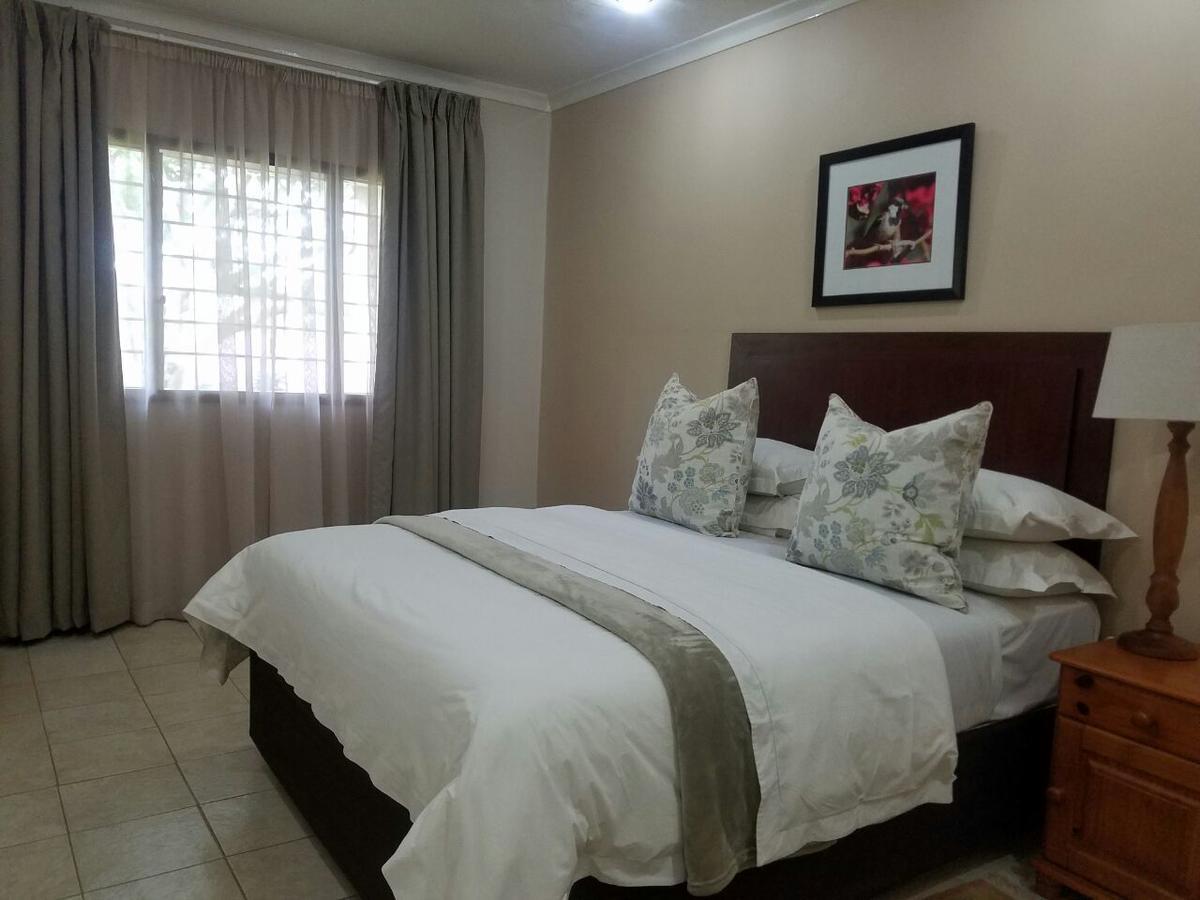 Ufulu Gardens Hotel Лилонгве Экстерьер фото